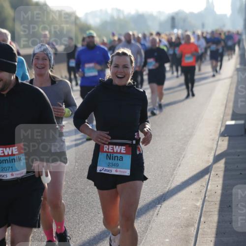 03.10.2025 - Köhlbrandbrückenlauf Jannik Wohlers http://msf.ph/oto/9059866 03.10.2025 09:22:23 Position 3 2071, 2349 meine-sportfotos.de