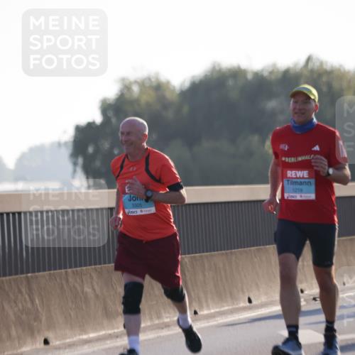 03.10.2025 - Köhlbrandbrückenlauf Jannik Wohlers http://msf.ph/oto/9060120 03.10.2025 09:14:40 Position 3 3305, 1219 meine-sportfotos.de
