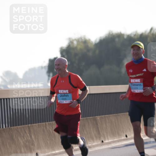 03.10.2025 - Köhlbrandbrückenlauf Jannik Wohlers http://msf.ph/oto/9060137 03.10.2025 09:14:40 Position 3 3305, 1219 meine-sportfotos.de