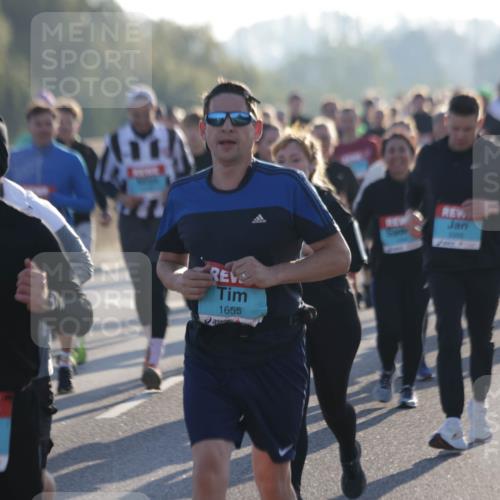 03.10.2025 - Köhlbrandbrückenlauf Jannik Wohlers http://msf.ph/oto/9060203 03.10.2025 09:22:33 Position 3 1877, 1655, 3395 meine-sportfotos.de