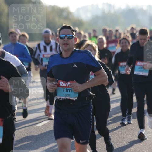03.10.2025 - Köhlbrandbrückenlauf Jannik Wohlers http://msf.ph/oto/9060212 03.10.2025 09:22:33 Position 3 1877, 1655, 3395 meine-sportfotos.de