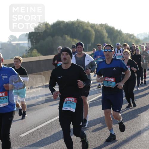 03.10.2025 - Köhlbrandbrückenlauf Jannik Wohlers http://msf.ph/oto/9060238 03.10.2025 09:22:34 Position 3 3231, 1877, 1655 meine-sportfotos.de
