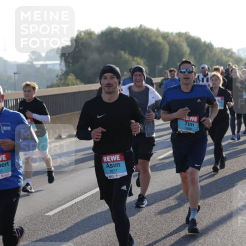 03.10.2025 - Köhlbrandbrückenlauf Jannik Wohlers http://msf.ph/oto/9060254 03.10.2025 09:22:34 Position 3 3231, 1877, 1655 meine-sportfotos.de