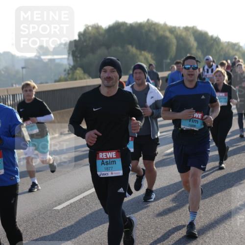 03.10.2025 - Köhlbrandbrückenlauf Jannik Wohlers http://msf.ph/oto/9060264 03.10.2025 09:22:34 Position 3 3231, 1877, 1655 meine-sportfotos.de