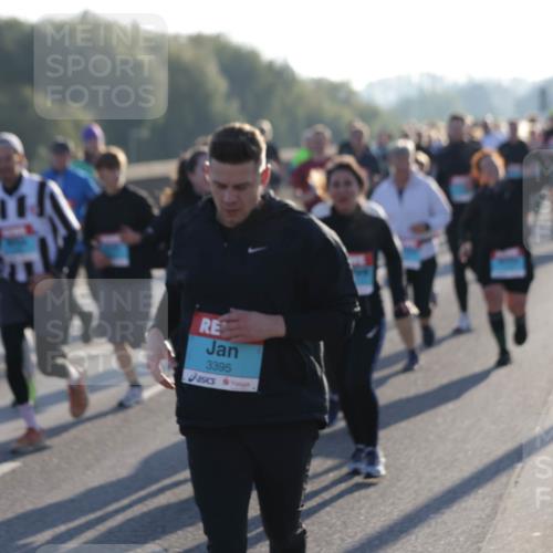 03.10.2025 - Köhlbrandbrückenlauf Jannik Wohlers http://msf.ph/oto/9060331 03.10.2025 09:22:37 Position 3 3395 meine-sportfotos.de