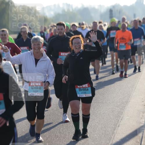03.10.2025 - Köhlbrandbrückenlauf Jannik Wohlers http://msf.ph/oto/9060381 03.10.2025 09:22:38 Position 3 154, 2436, 2116 meine-sportfotos.de