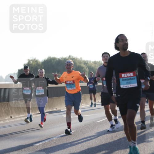 03.10.2025 - Köhlbrandbrückenlauf Jannik Wohlers http://msf.ph/oto/9060481 03.10.2025 09:14:48 Position 3 1284, 3495, 1550 meine-sportfotos.de