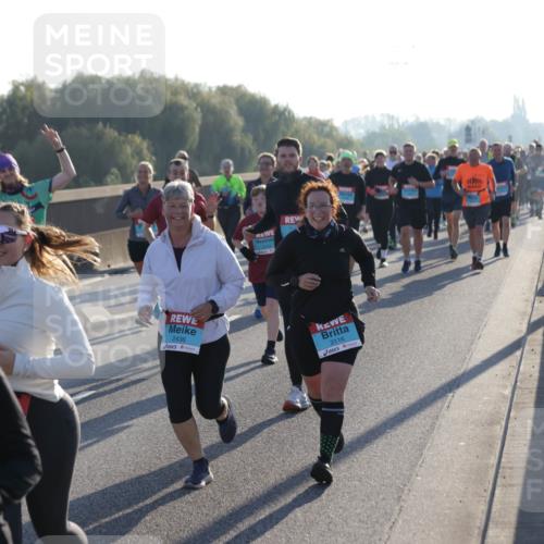03.10.2025 - Köhlbrandbrückenlauf Jannik Wohlers http://msf.ph/oto/9060542 03.10.2025 09:22:40 Position 3 1940, 2436, 2116 meine-sportfotos.de