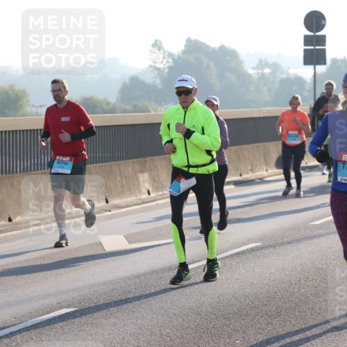 03.10.2025 - Köhlbrandbrückenlauf Lena Gebhardt http://msf.ph/oto/9060777 03.10.2025 09:19:26 Position 1 1375, 3492 meine-sportfotos.de