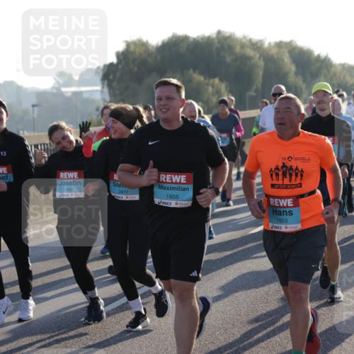 03.10.2025 - Köhlbrandbrückenlauf Jannik Wohlers http://msf.ph/oto/9060784 03.10.2025 09:22:46 Position 3 13, 1992, 2617, 1855, 12, 1853, 2451 meine-sportfotos.de