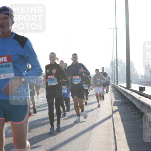 03.10.2025 - Köhlbrandbrückenlauf Jannik Wohlers http://msf.ph/oto/9060866 03.10.2025 09:14:55 Position 3 3317, 3568, 517 meine-sportfotos.de