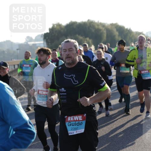 03.10.2025 - Köhlbrandbrückenlauf Jannik Wohlers http://msf.ph/oto/9061026 03.10.2025 09:22:51 Position 3 2254, 2392 meine-sportfotos.de