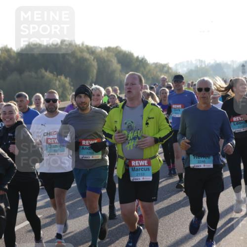 03.10.2025 - Köhlbrandbrückenlauf Jannik Wohlers http://msf.ph/oto/9061066 03.10.2025 09:22:52 Position 3 2177, 2641, 2836, 1769, 2153, 2246, 2270 meine-sportfotos.de