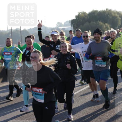03.10.2025 - Köhlbrandbrückenlauf Jannik Wohlers http://msf.ph/oto/9061095 03.10.2025 09:22:52 Position 3 2251, 2641, 1769, 2153 meine-sportfotos.de