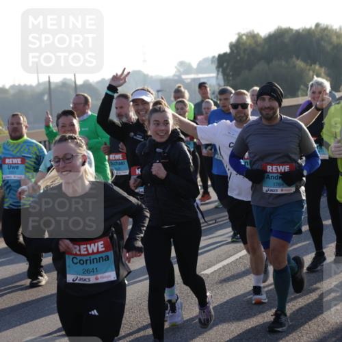 03.10.2025 - Köhlbrandbrückenlauf Jannik Wohlers http://msf.ph/oto/9061125 03.10.2025 09:22:53 Position 3 2641, 1769, 2153 meine-sportfotos.de