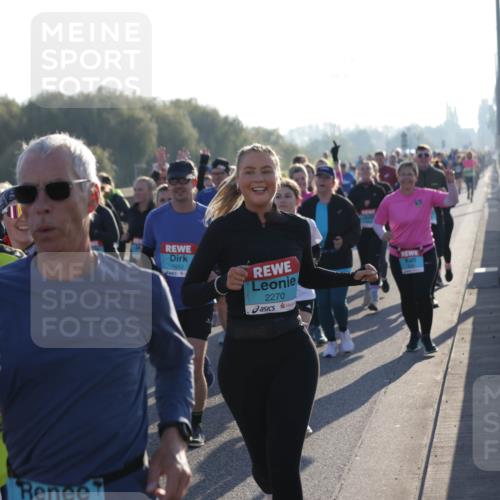 03.10.2025 - Köhlbrandbrückenlauf Jannik Wohlers http://msf.ph/oto/9061161 03.10.2025 09:22:54 Position 3 2153, 1652, 2270 meine-sportfotos.de