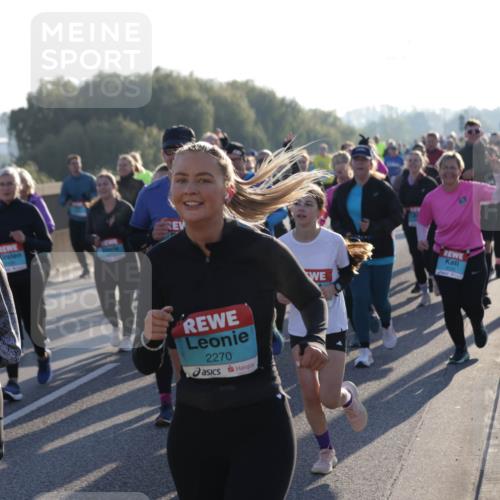 03.10.2025 - Köhlbrandbrückenlauf Jannik Wohlers http://msf.ph/oto/9061213 03.10.2025 09:22:54 Position 3 3322, 2270 meine-sportfotos.de
