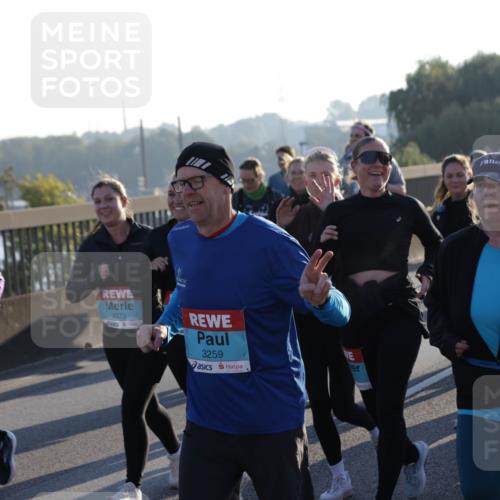 03.10.2025 - Köhlbrandbrückenlauf Jannik Wohlers http://msf.ph/oto/9061293 03.10.2025 09:22:57 Position 3 2175, 3373, 3259 meine-sportfotos.de