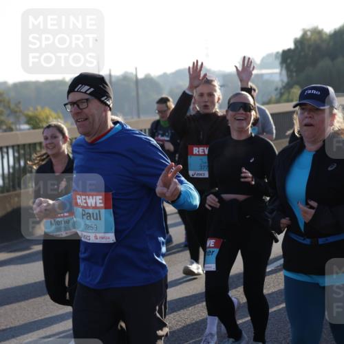 03.10.2025 - Köhlbrandbrückenlauf Jannik Wohlers http://msf.ph/oto/9061312 03.10.2025 09:22:57 Position 3 3373, 3259, 377 meine-sportfotos.de