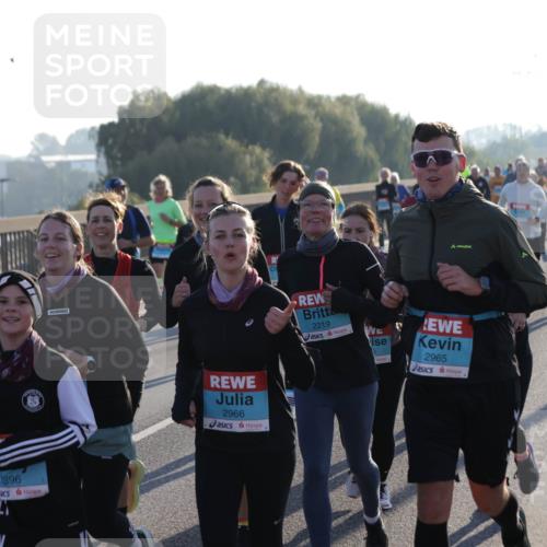 03.10.2025 - Köhlbrandbrückenlauf Jannik Wohlers http://msf.ph/oto/9061383 03.10.2025 09:22:59 Position 3 32, 1896, 39, 2966, 2219, 2965 meine-sportfotos.de
