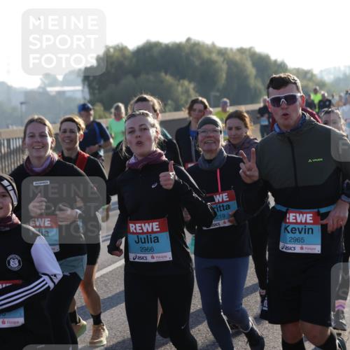 03.10.2025 - Köhlbrandbrückenlauf Jannik Wohlers http://msf.ph/oto/9061392 03.10.2025 09:22:59 Position 3 1732, 9900, 2966, 219, 2965 meine-sportfotos.de