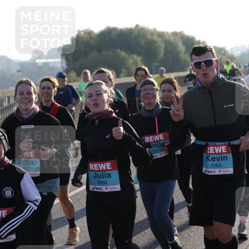 03.10.2025 - Köhlbrandbrückenlauf Jannik Wohlers http://msf.ph/oto/9061399 03.10.2025 09:22:59 Position 3 1732, 967, 2966, 2219, 2965, 18 meine-sportfotos.de