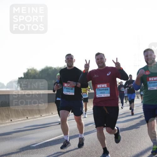 03.10.2025 - Köhlbrandbrückenlauf Jannik Wohlers http://msf.ph/oto/9061555 03.10.2025 09:15:07 Position 3 1504, 3603, 1213 meine-sportfotos.de