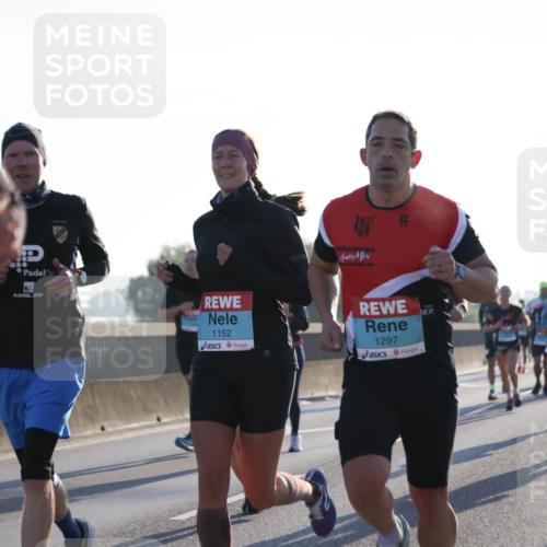 03.10.2025 - Köhlbrandbrückenlauf Jannik Wohlers http://msf.ph/oto/9061706 03.10.2025 09:15:12 Position 3 1152, 1297 meine-sportfotos.de