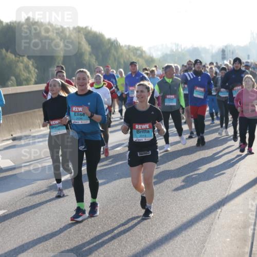 03.10.2025 - Köhlbrandbrückenlauf Jannik Wohlers http://msf.ph/oto/9061789 03.10.2025 09:23:14 Position 3 2149, 2036, 2019 meine-sportfotos.de