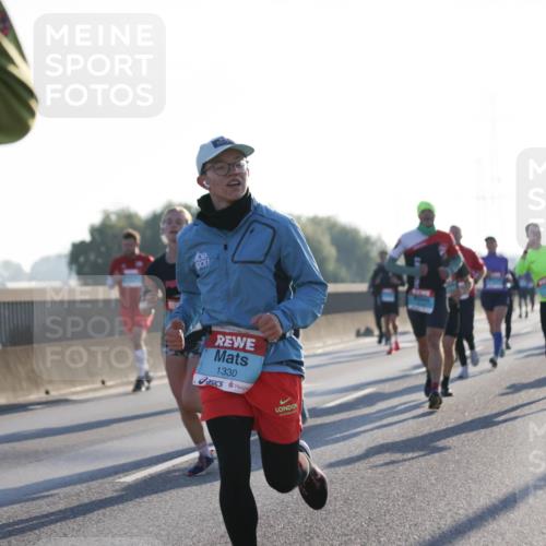 03.10.2025 - Köhlbrandbrückenlauf Jannik Wohlers http://msf.ph/oto/9061881 03.10.2025 09:15:15 Position 3 1330 meine-sportfotos.de