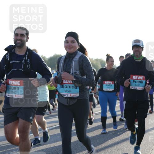 03.10.2025 - Köhlbrandbrückenlauf Jannik Wohlers http://msf.ph/oto/9061930 03.10.2025 09:23:21 Position 3 2635, 2644, 3455 meine-sportfotos.de