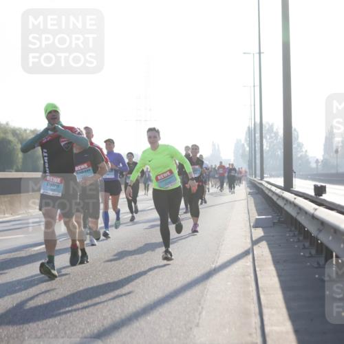 03.10.2025 - Köhlbrandbrückenlauf Jannik Wohlers http://msf.ph/oto/9061937 03.10.2025 09:15:16 Position 3 577 meine-sportfotos.de