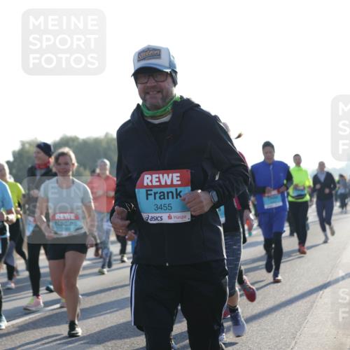 03.10.2025 - Köhlbrandbrückenlauf Jannik Wohlers http://msf.ph/oto/9061988 03.10.2025 09:23:22 Position 3 3455 meine-sportfotos.de