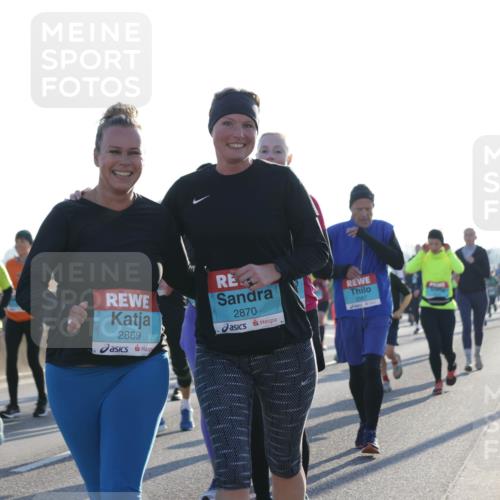 03.10.2025 - Köhlbrandbrückenlauf Jannik Wohlers http://msf.ph/oto/9061993 03.10.2025 09:23:24 Position 3 2083, 2869, 2870 meine-sportfotos.de