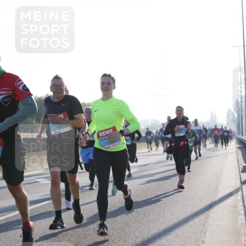 03.10.2025 - Köhlbrandbrückenlauf Jannik Wohlers http://msf.ph/oto/9062026 03.10.2025 09:15:18 Position 3 3053, 1077, 1110 meine-sportfotos.de