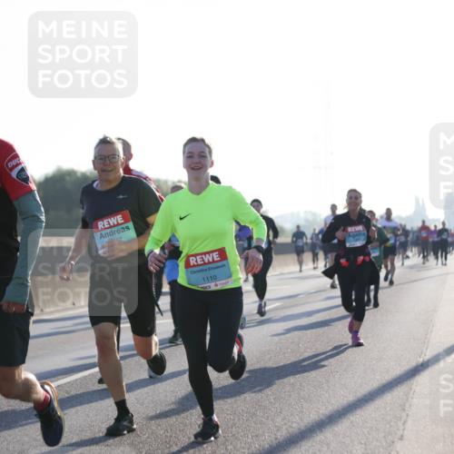 03.10.2025 - Köhlbrandbrückenlauf Jannik Wohlers http://msf.ph/oto/9062040 03.10.2025 09:15:18 Position 3 3053, 1110 meine-sportfotos.de