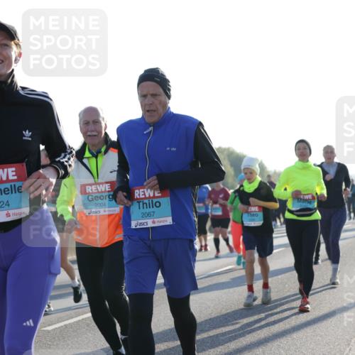 03.10.2025 - Köhlbrandbrückenlauf Jannik Wohlers http://msf.ph/oto/9062072 03.10.2025 09:23:26 Position 3 2005, 2524, 2004, 2067 meine-sportfotos.de