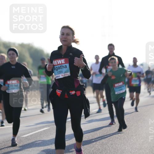 03.10.2025 - Köhlbrandbrückenlauf Jannik Wohlers http://msf.ph/oto/9062108 03.10.2025 09:15:19 Position 3 1294 meine-sportfotos.de