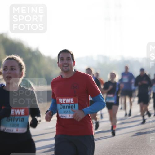03.10.2025 - Köhlbrandbrückenlauf Jannik Wohlers http://msf.ph/oto/9062295 03.10.2025 09:15:33 Position 3 1208, 3518 meine-sportfotos.de