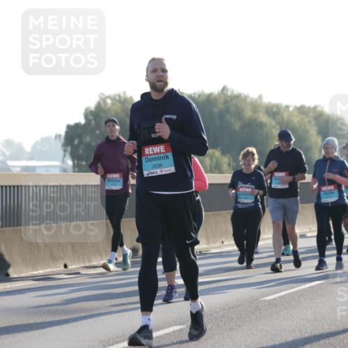 03.10.2025 - Köhlbrandbrückenlauf Jannik Wohlers http://msf.ph/oto/9062298 03.10.2025 09:23:33 Position 3 2838, 1700 meine-sportfotos.de