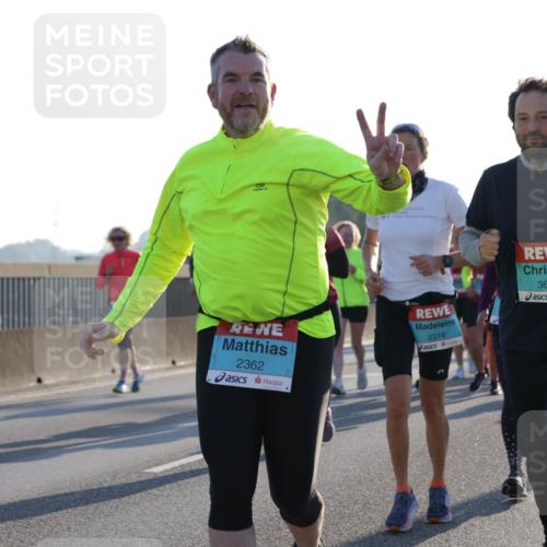 03.10.2025 - Köhlbrandbrückenlauf Jannik Wohlers http://msf.ph/oto/9062544 03.10.2025 09:23:41 Position 3 2362, 2319, 2, 3669 meine-sportfotos.de