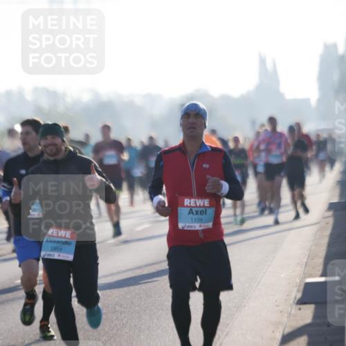 03.10.2025 - Köhlbrandbrückenlauf Jannik Wohlers http://msf.ph/oto/9062566 03.10.2025 09:15:42 Position 3 2959, 1134 meine-sportfotos.de