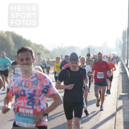 03.10.2025 - Köhlbrandbrückenlauf Jannik Wohlers http://msf.ph/oto/9062825 03.10.2025 09:15:54 Position 3 1080, 1009 meine-sportfotos.de