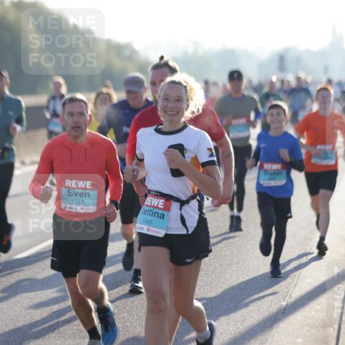 03.10.2025 - Köhlbrandbrückenlauf Jannik Wohlers http://msf.ph/oto/9062857 03.10.2025 09:15:56 Position 3 1165, 3341 meine-sportfotos.de