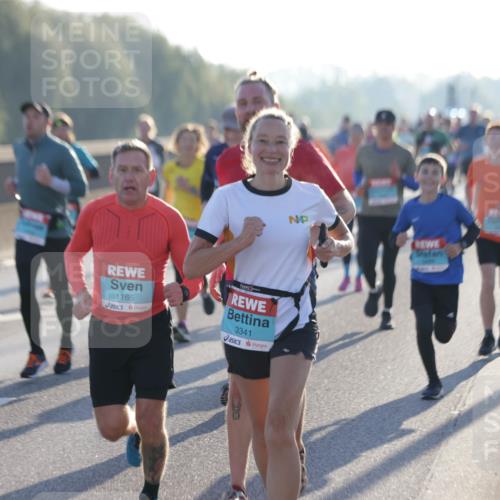 03.10.2025 - Köhlbrandbrückenlauf Jannik Wohlers http://msf.ph/oto/9062870 03.10.2025 09:15:56 Position 3 1165, 3341 meine-sportfotos.de