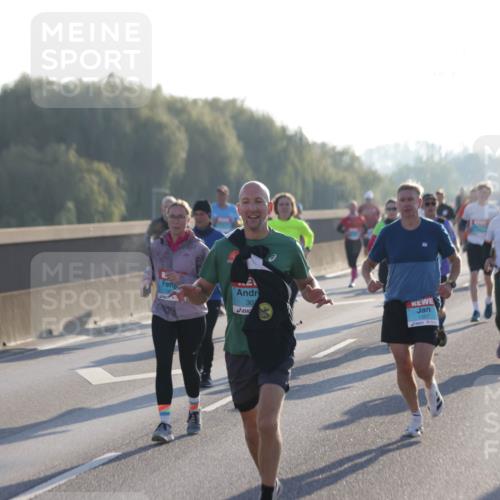 03.10.2025 - Köhlbrandbrückenlauf Jannik Wohlers http://msf.ph/oto/9063080 03.10.2025 09:16:03 Position 3 307, 1357 meine-sportfotos.de