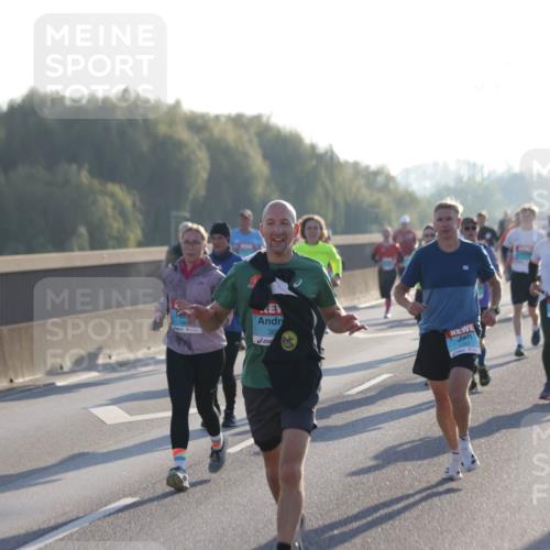 03.10.2025 - Köhlbrandbrückenlauf Jannik Wohlers http://msf.ph/oto/9063084 03.10.2025 09:16:03 Position 3 30, 1357 meine-sportfotos.de