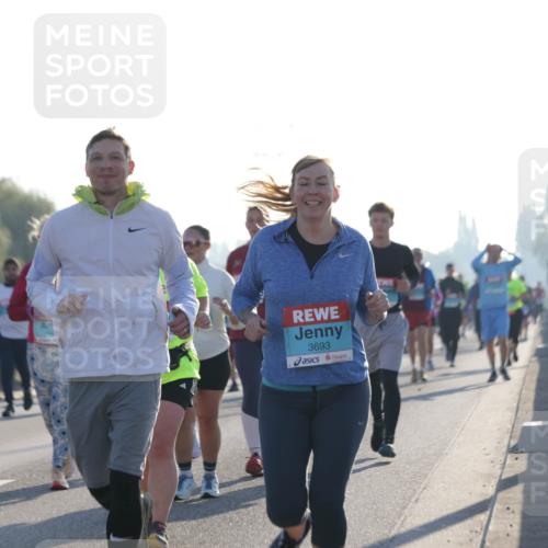 03.10.2025 - Köhlbrandbrückenlauf Jannik Wohlers http://msf.ph/oto/9063128 03.10.2025 09:23:56 Position 3 41, 3693 meine-sportfotos.de