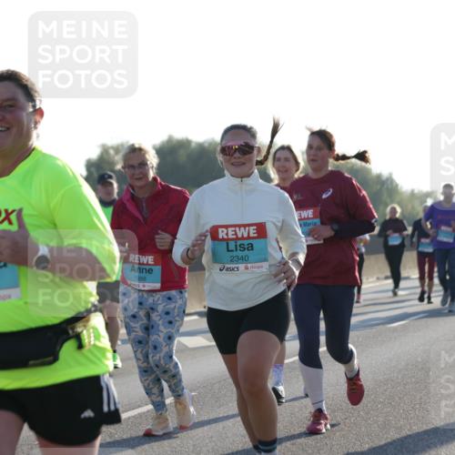 03.10.2025 - Köhlbrandbrückenlauf Jannik Wohlers http://msf.ph/oto/9063222 03.10.2025 09:23:59 Position 3 2945, 2738, 1988, 2340, 3291 meine-sportfotos.de