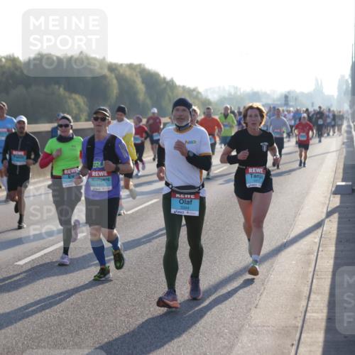 03.10.2025 - Köhlbrandbrückenlauf Jannik Wohlers http://msf.ph/oto/9063255 03.10.2025 09:16:07 Position 3 1415, 3344, 1412 meine-sportfotos.de